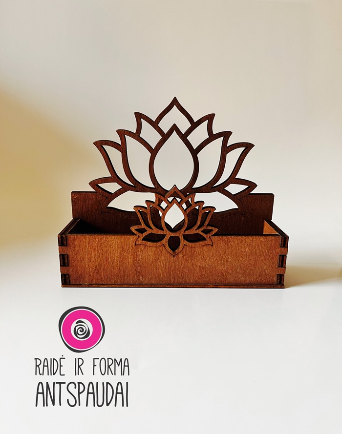 Vizitinių dėklas 5 Vizitiniu-deklas-5 Vizitiniu-deklas-5 Medinis vizitinių kortelių dėklas vizitinės kortelės Medinis vizitinių kortelių dėklas Vizitiniu deklas 5